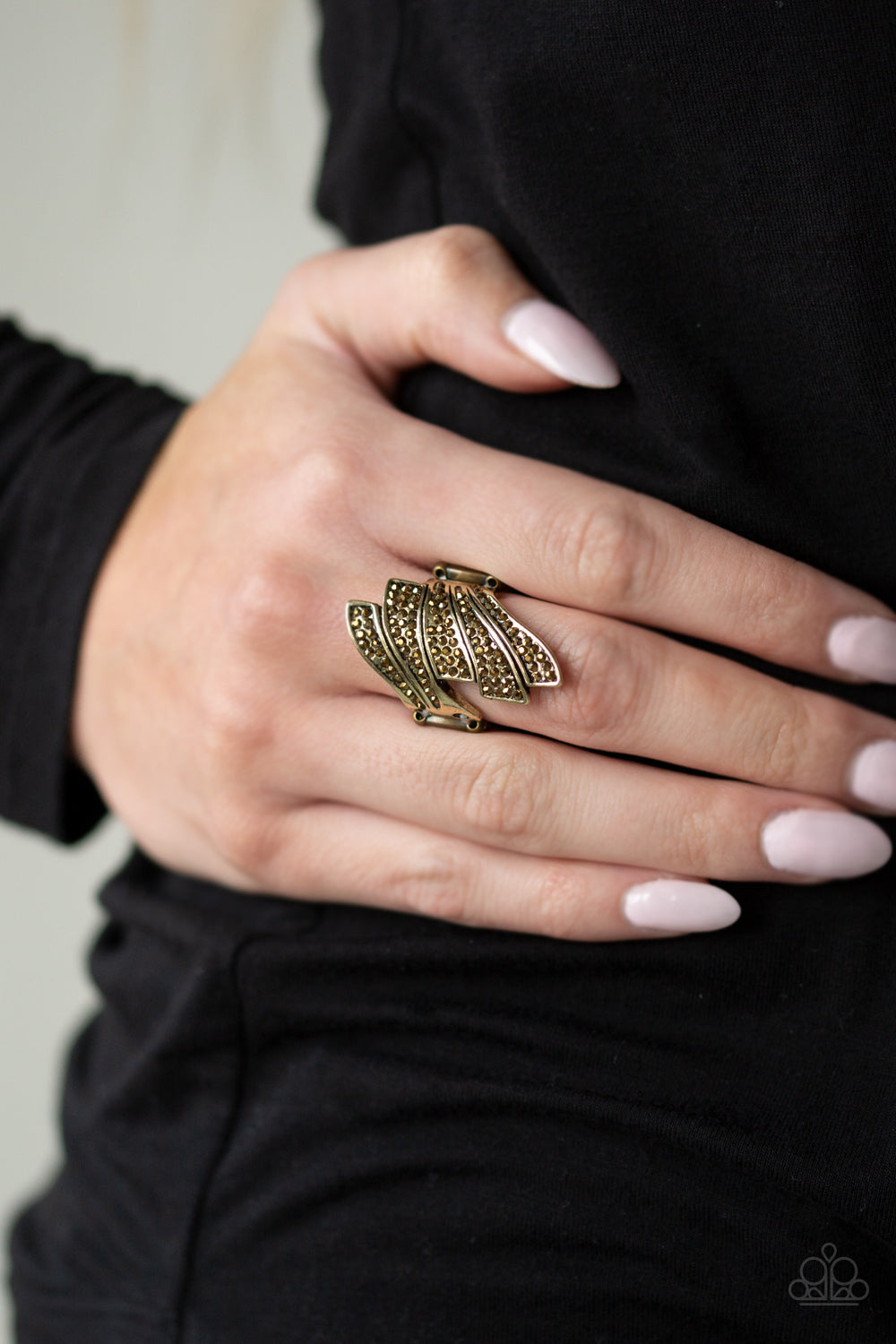 Paparazzi ♥ Majestically Monte Carlo - Brass ♥ Ring