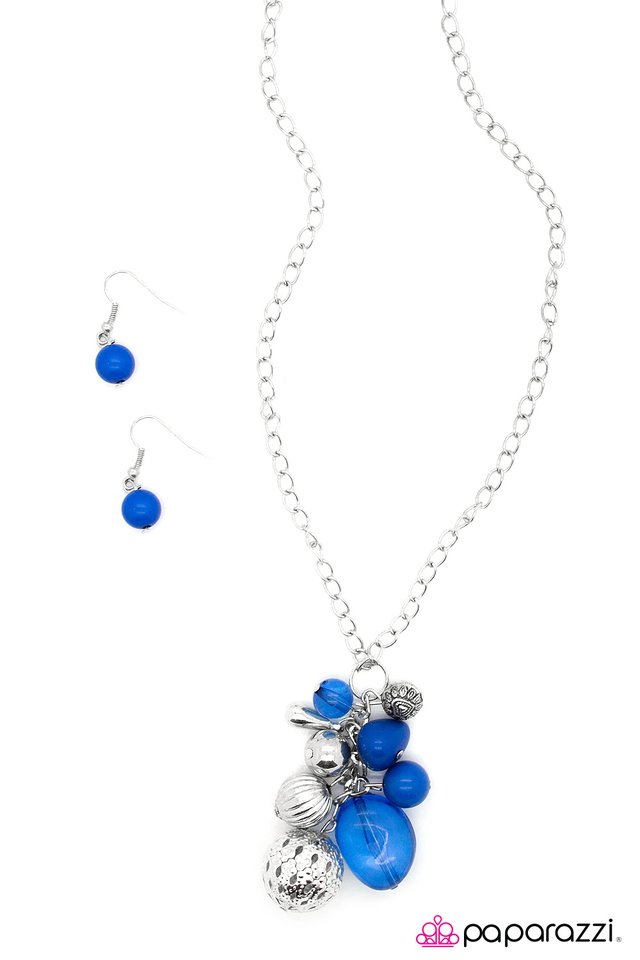 Paparazzi ♥ Pep In My Step - Blue ♥ Necklace