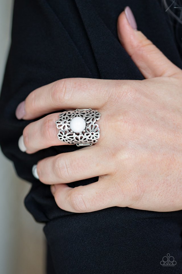 Paparazzi ♥ Flower Shower - White ♥ Ring