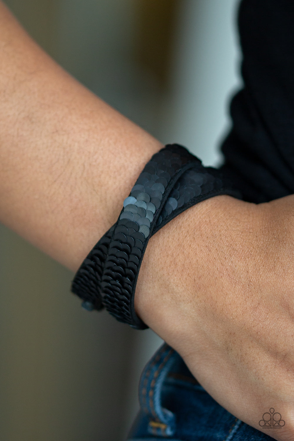 Paparazzi ♥ Under The SEQUINS - Silver ♥ Bracelet