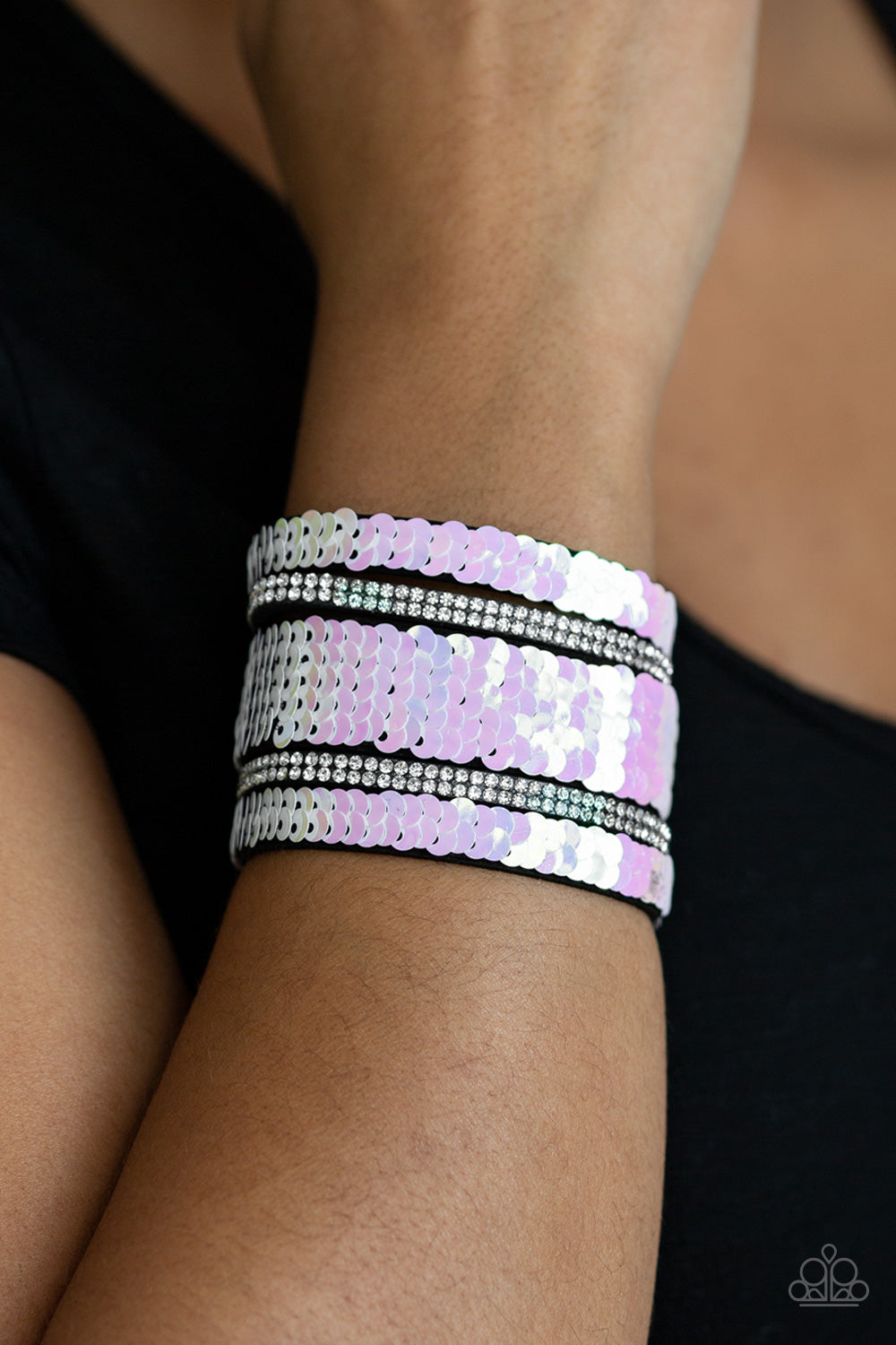 Paparazzi ♥ MERMAID Service - White ♥ Bracelet