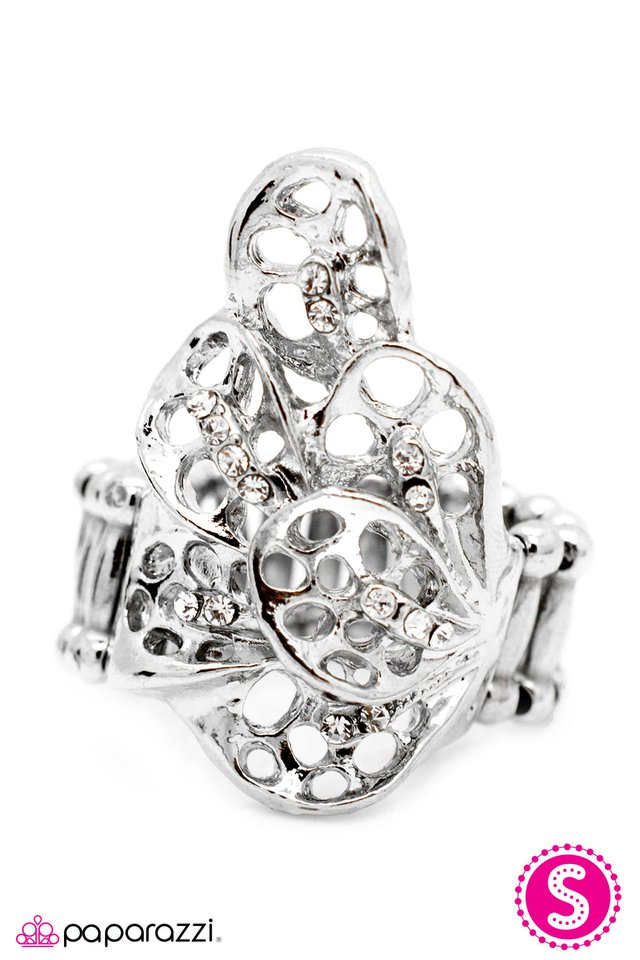 Paparazzi ♥ A Dazzling Display - White ♥ Ring