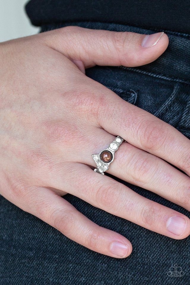 Paparazzi ♥ Center Stage Celebrity - Brown ♥ Ring