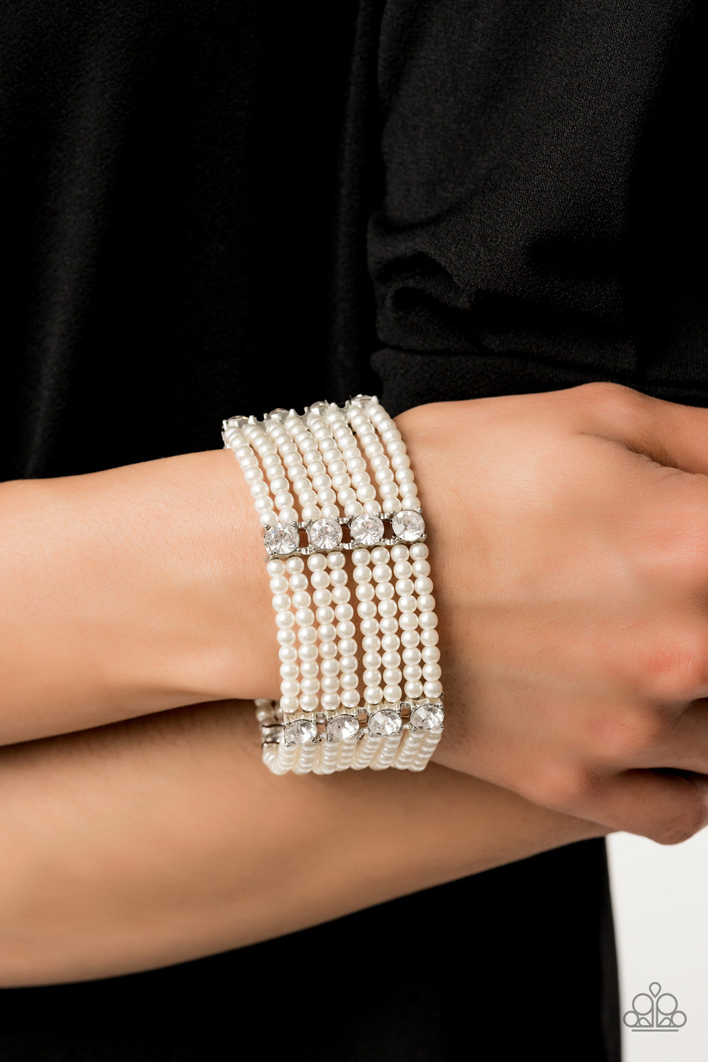 Paparazzi ♥ Get In Line - White ♥ Bracelet