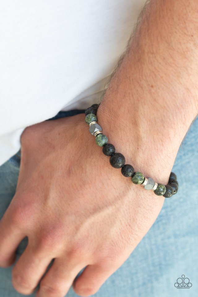 Paparazzi ♥ Strength - Green ♥ Bracelet