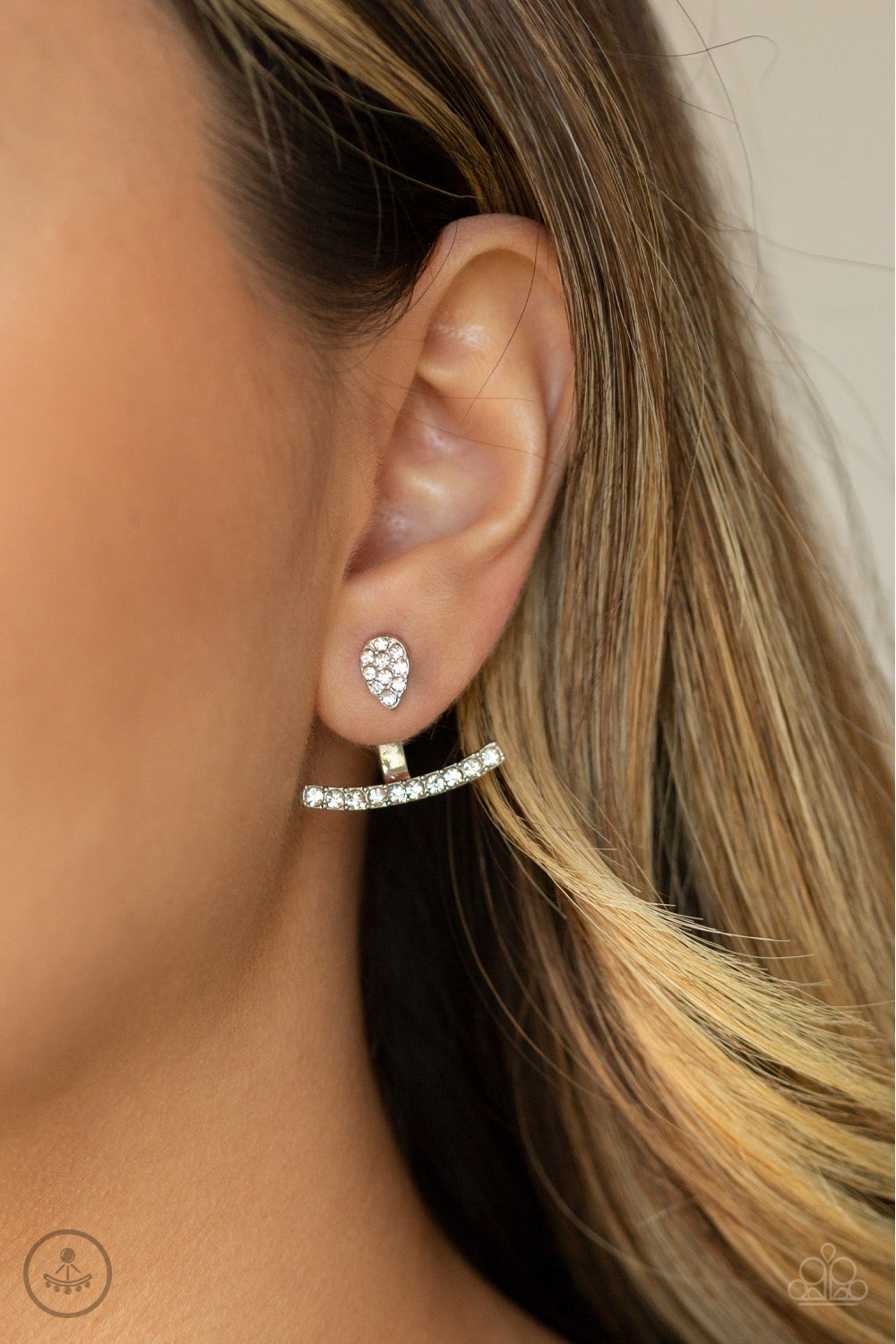 Paparazzi ♥ Glowing Glimmer - White ♥ Post Earrings