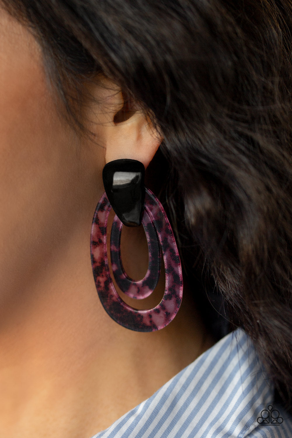 Paparazzi ♥ The HAUTE Zone - Multi ♥ Post Earrings