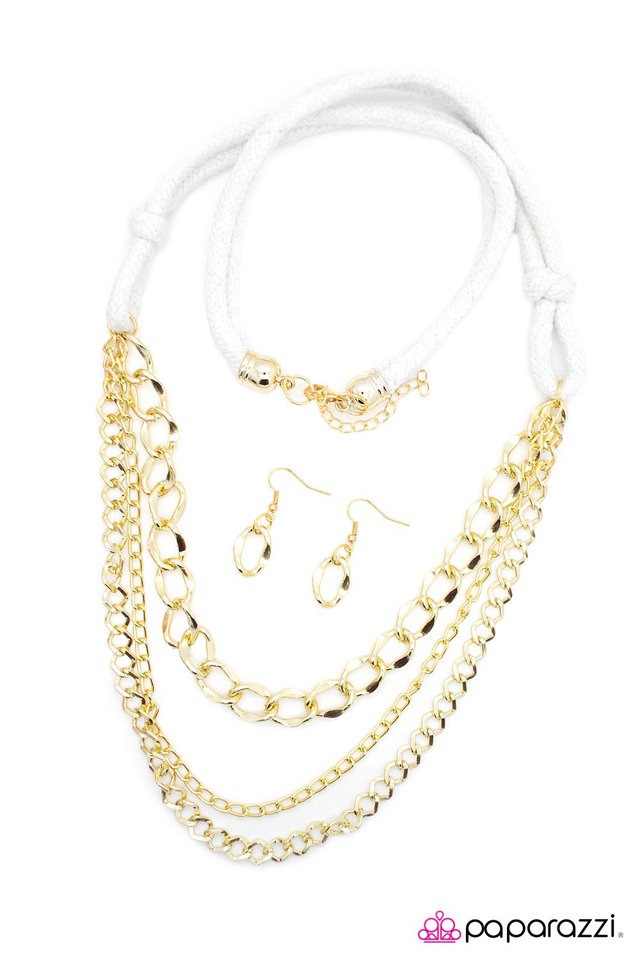 Paparazzi ♥ Unchained Melody - White ♥ Necklace