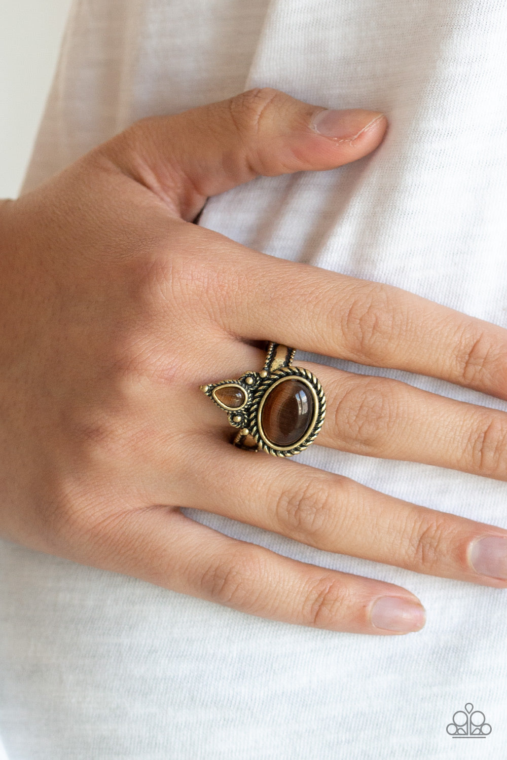 Paparazzi ♥ Malibu Mist - Brass ♥ Ring