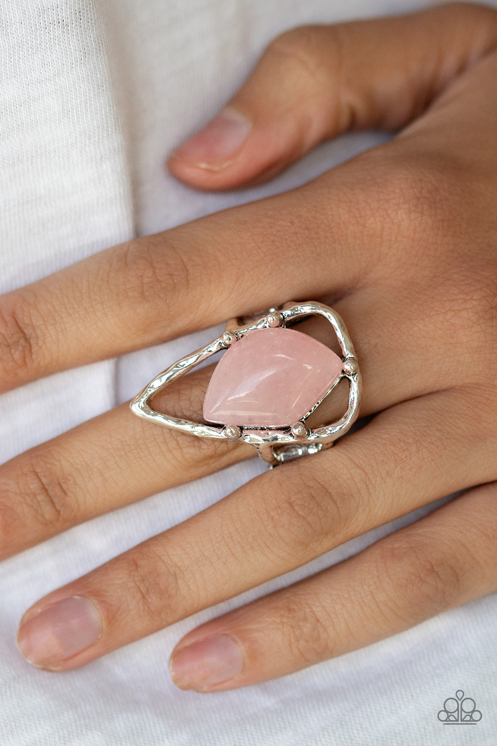 Paparazzi ♥ Get The Point - Pink ♥ Ring