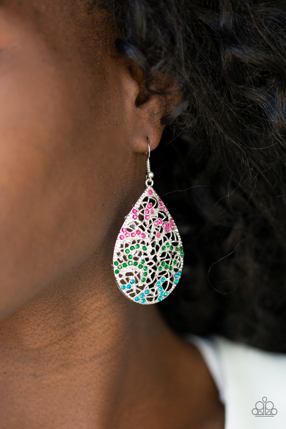 Paparazzi ♥ Hustle and Bustle - Multi ♥ Earrings
