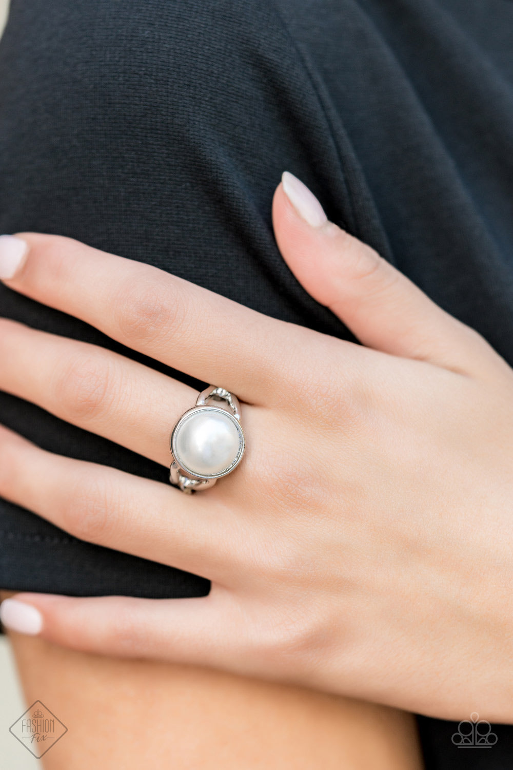 Paparazzi ♥ Pearl Powerhouse - White ♥ Ring