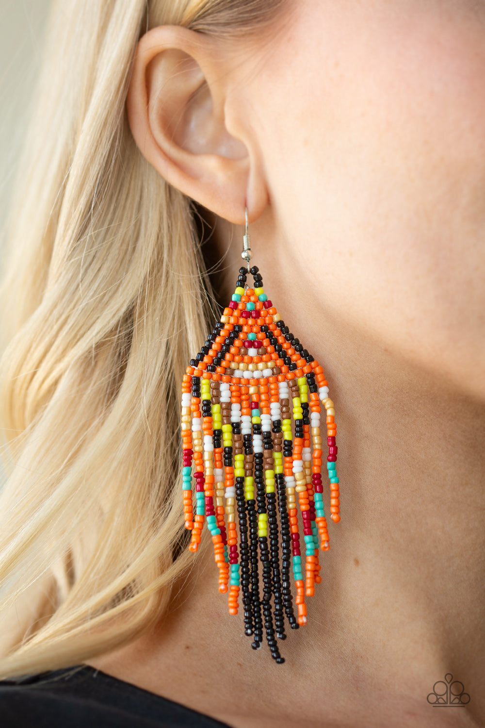 Paparazzi ♥ Boho Blast - Black ♥ Earrings
