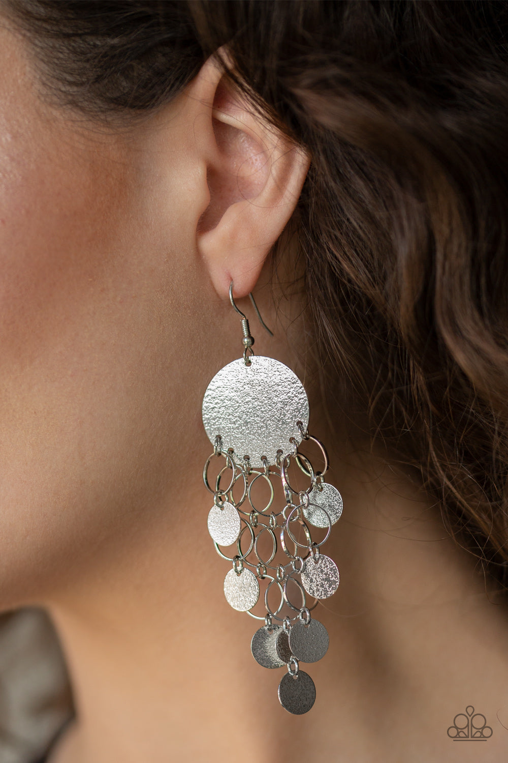 Paparazzi ♥ Turn On The BRIGHTS - Silver ♥ Earrings