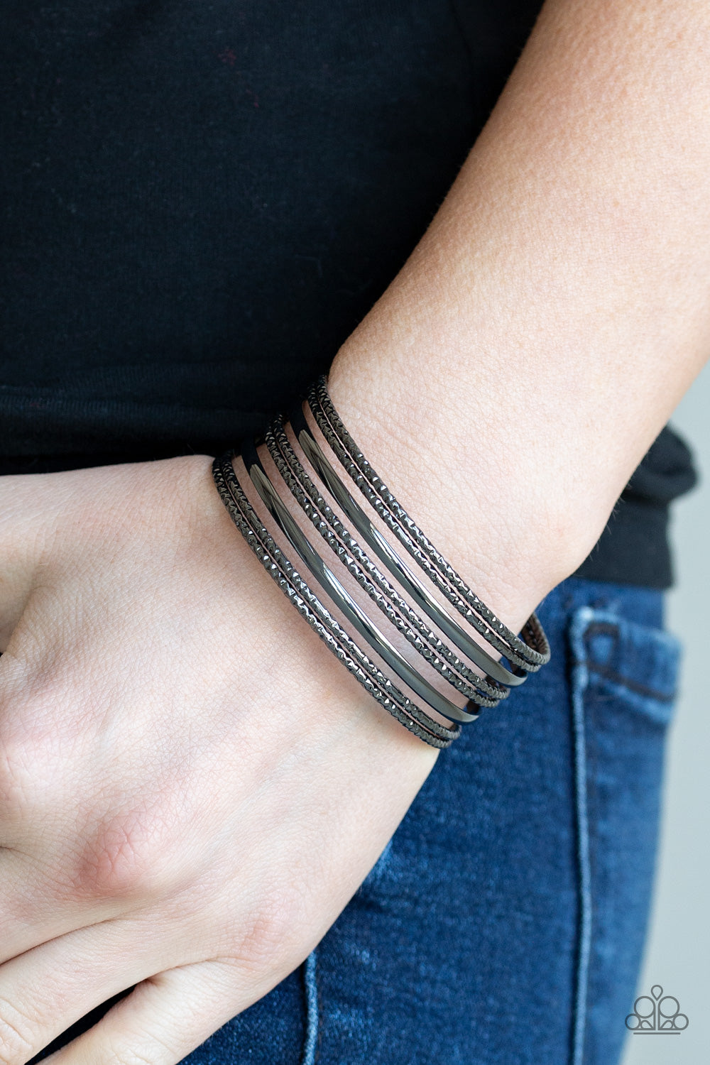 Paparazzi ♥ Stack Shack - Black ♥ Bracelet