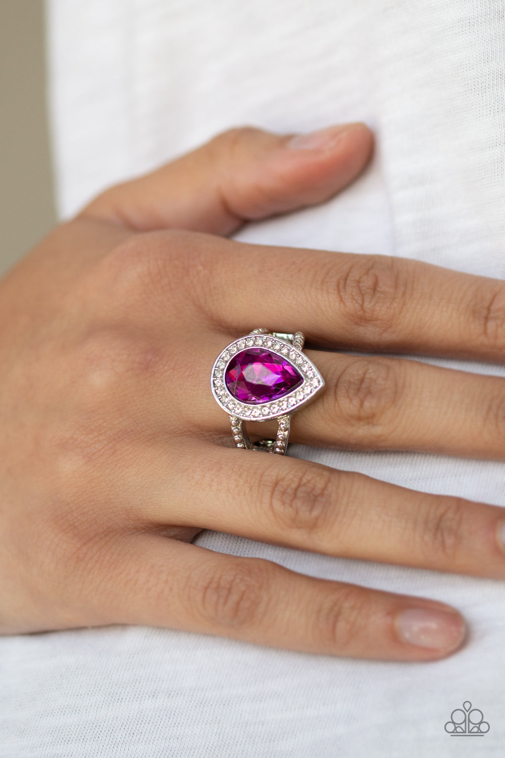 Paparazzi ♥ Hollywood Heirloom - Pink ♥ Ring