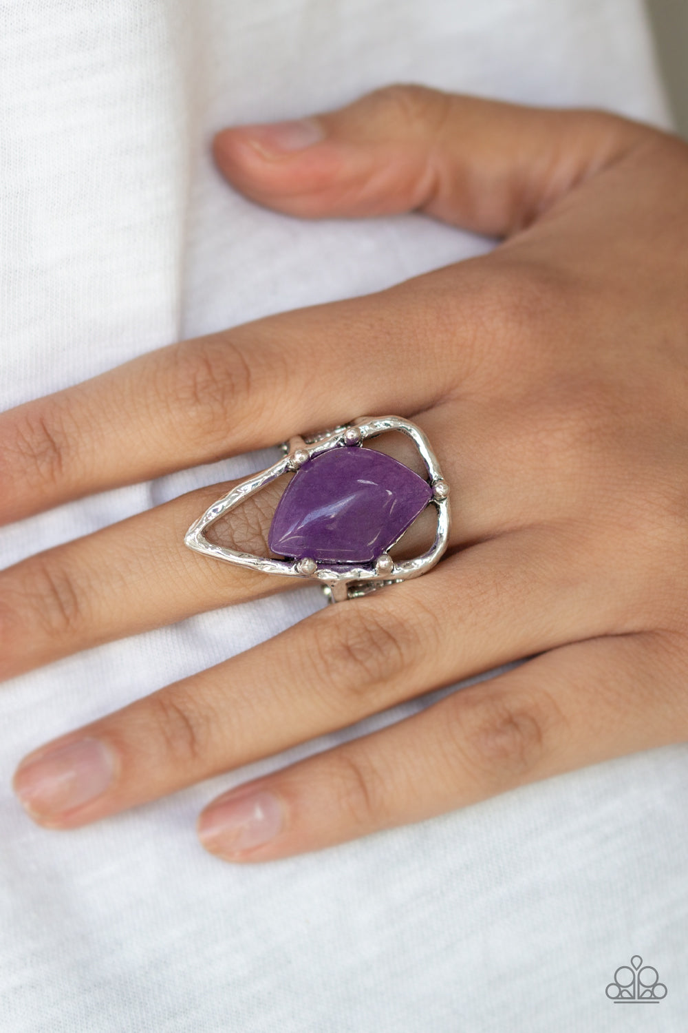 Paparazzi ♥ Get The Point - Purple ♥ Ring