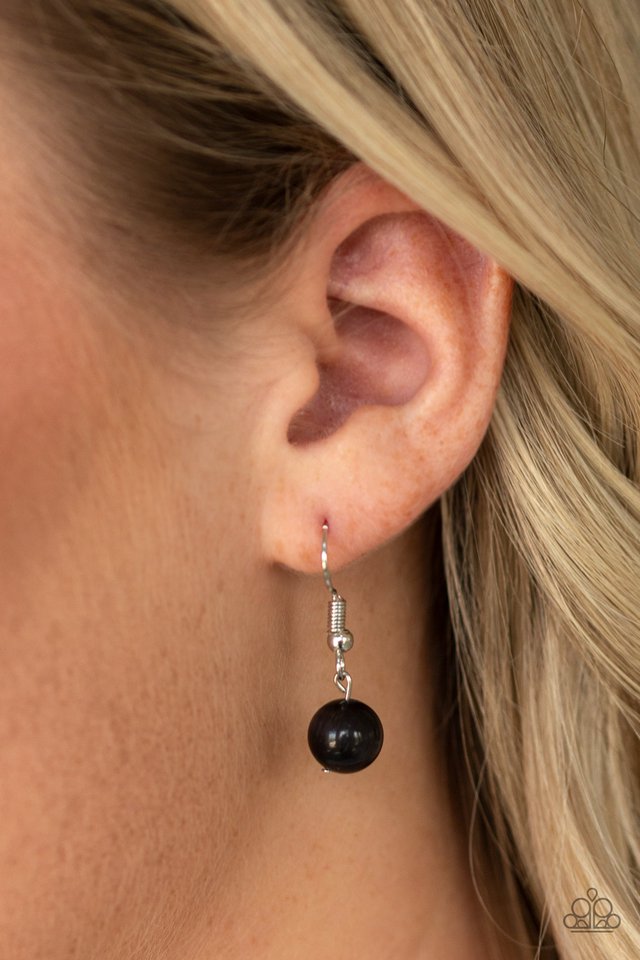 Paparazzi ♥ Tasseled Tranquility - Black ♥ Necklace