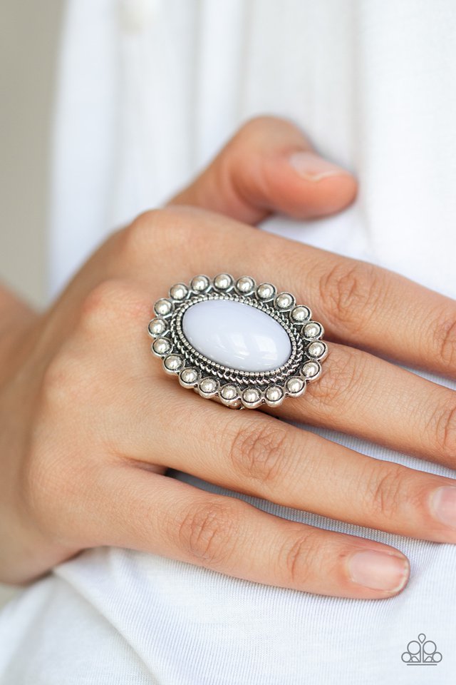 Paparazzi ♥ Ready To Pop - Silver ♥ Ring