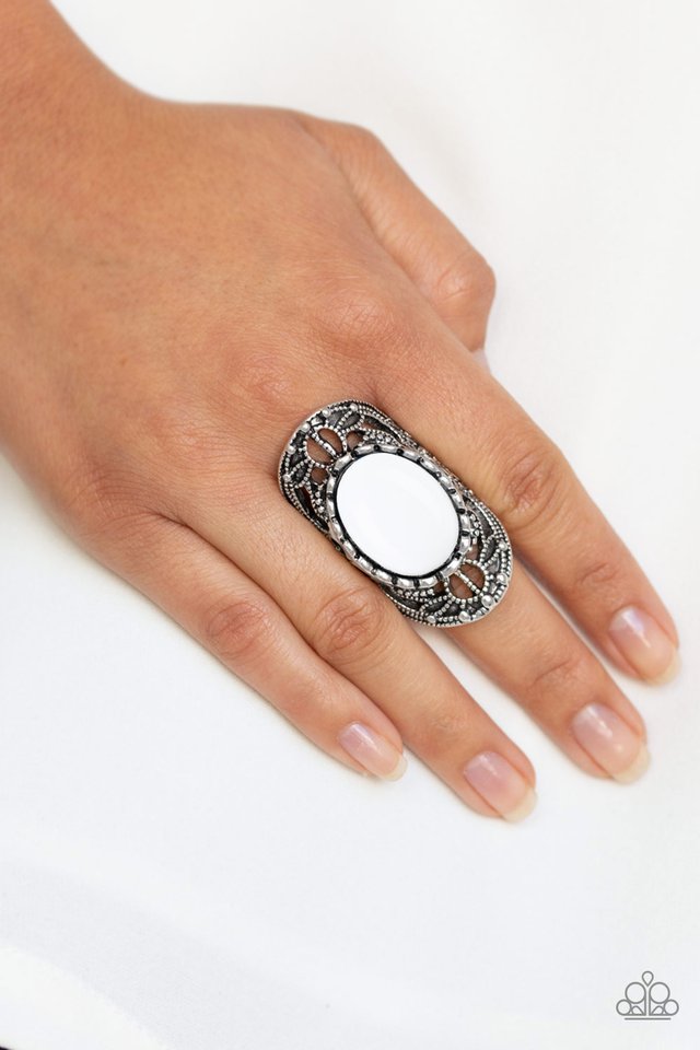 Paparazzi ♥ Drama Dream - White ♥ Ring