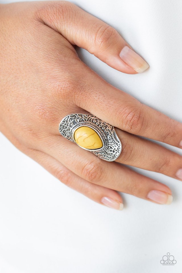 Paparazzi ♥ Southern Sage - Yellow ♥ Ring