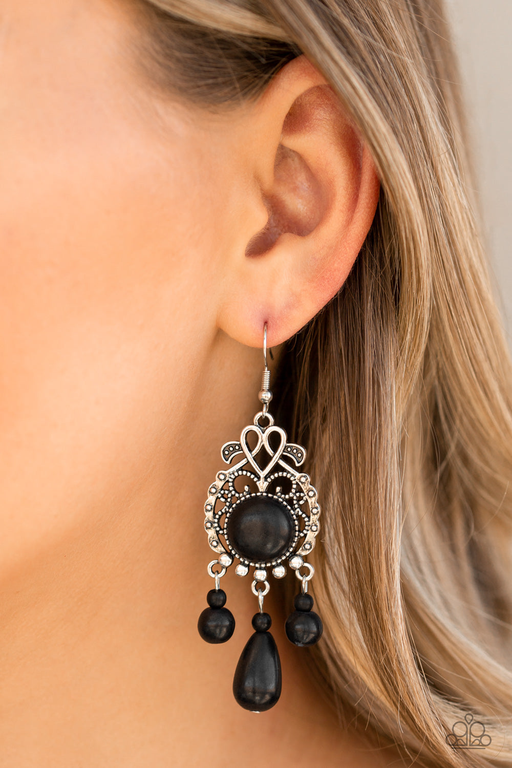 Paparazzi ♥ Stone Bliss - Black ♥ Earrings