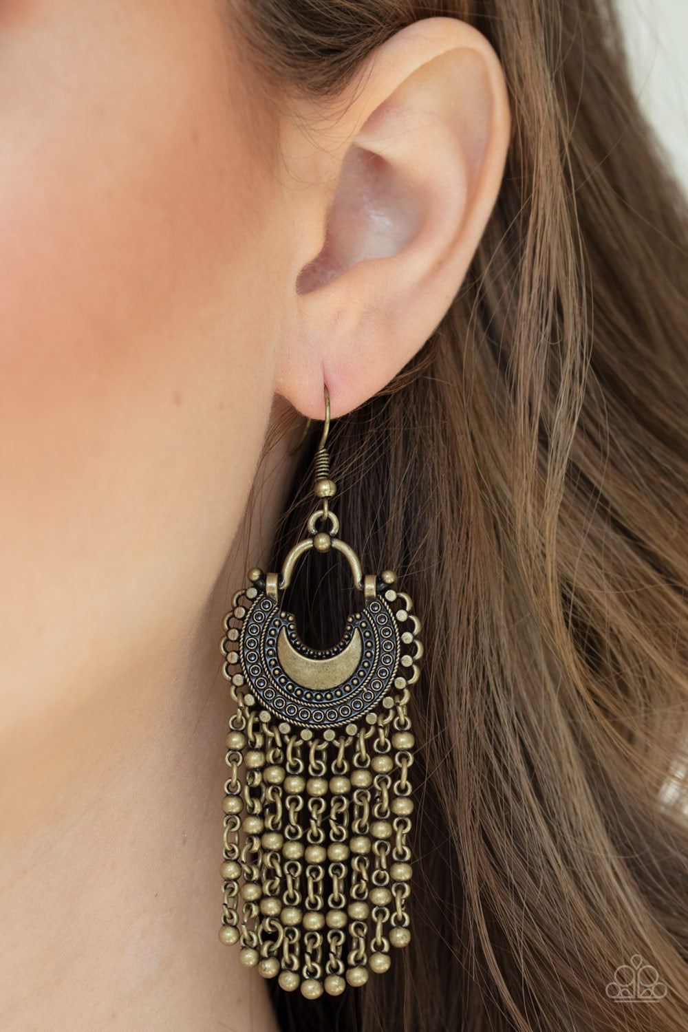 Paparazzi ♥ Catching Dreams - Brass ♥ Earrings