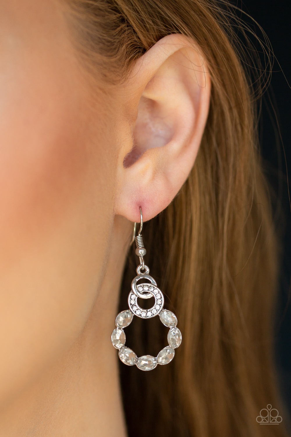 Paparazzi ♥ Diamond Deluxe - White ♥ Earrings