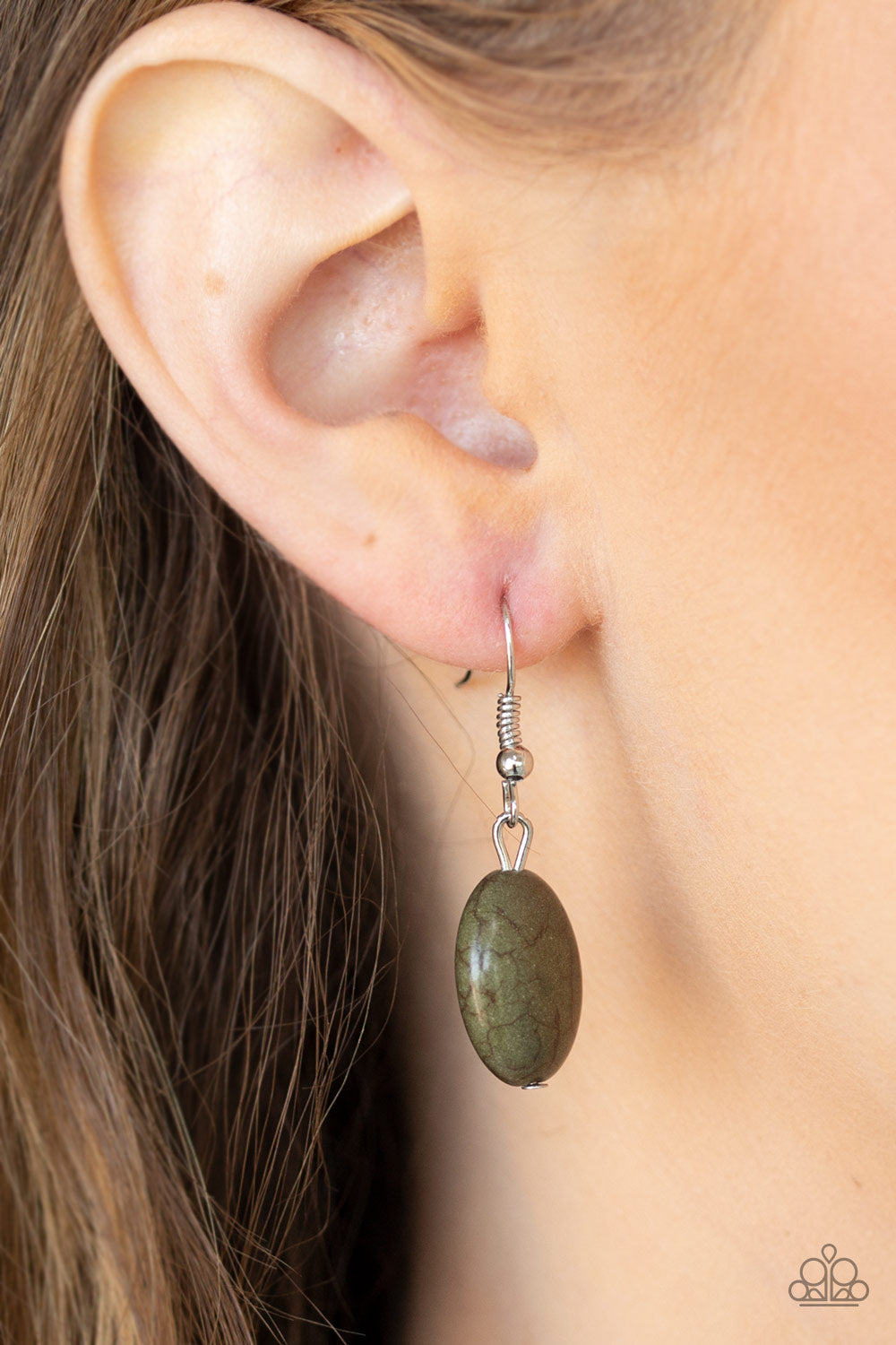 Paparazzi ♥ Island Queen - Green ♥ Necklace