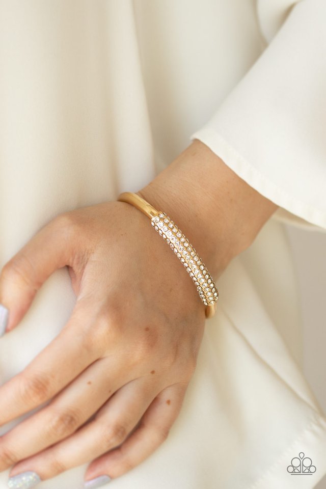 Paparazzi ♥ Day to Day Dazzle - Gold ♥ Bracelet