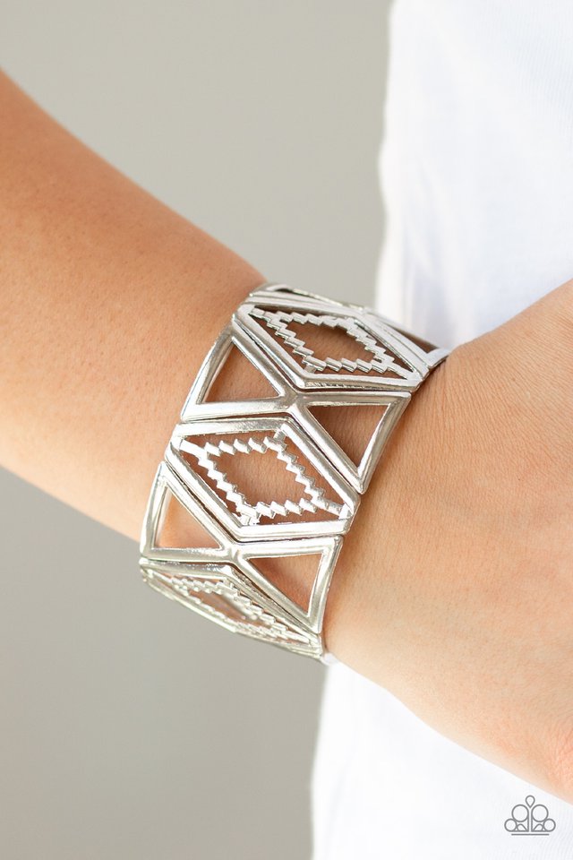 Paparazzi ♥ Textile Tango - Silver ♥ Bracelet