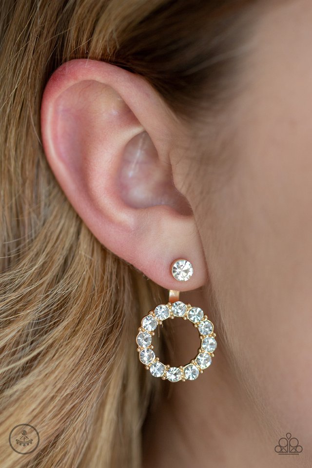 Paparazzi ♥ Diamond Halo - Gold ♥ Post Earrings