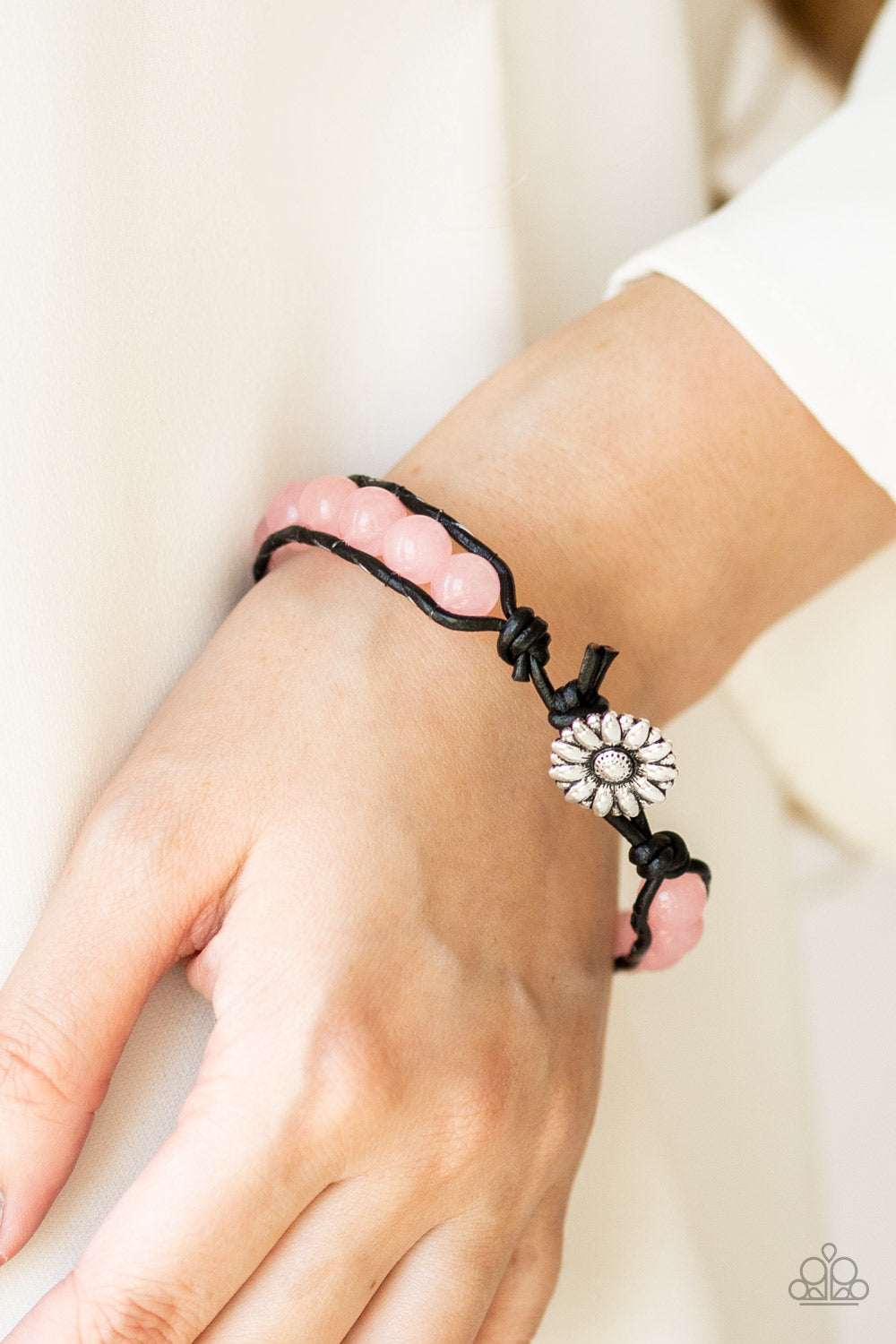 Paparazzi ♥ Daisy Guru - Pink ♥ Bracelet