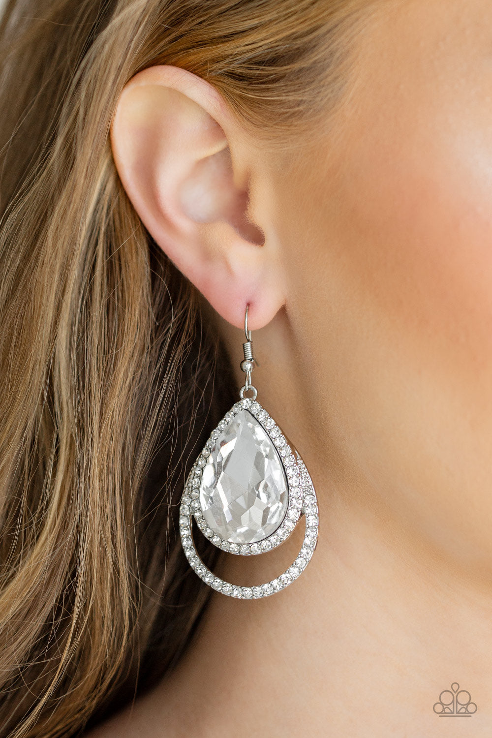 Paparazzi ♥ Famous - White ♥ Earrings