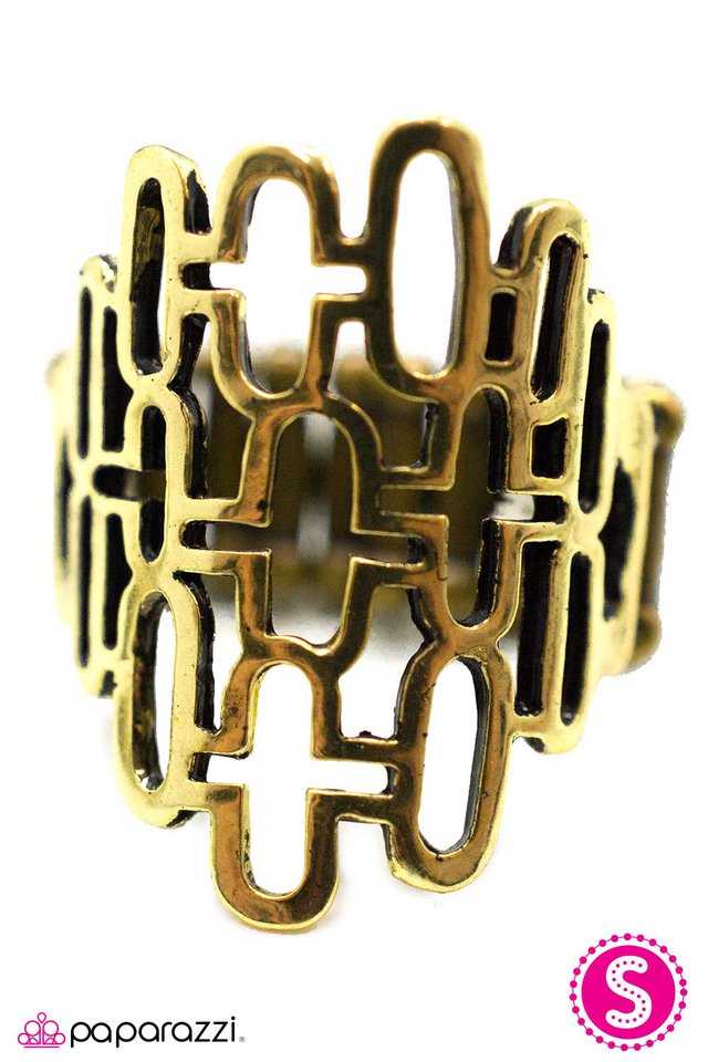 Paparazzi ♥ Come On Down! - Brass ♥ Ring