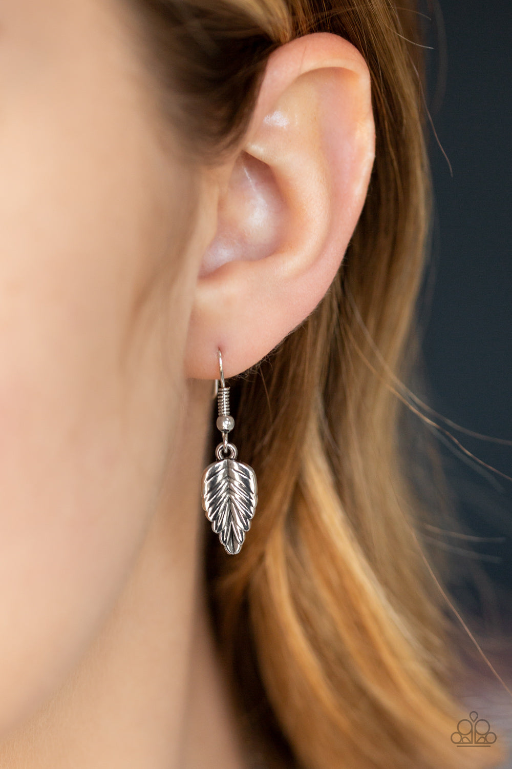 Paparazzi ♥ Boldly Airborne - Orange ♥ Necklace