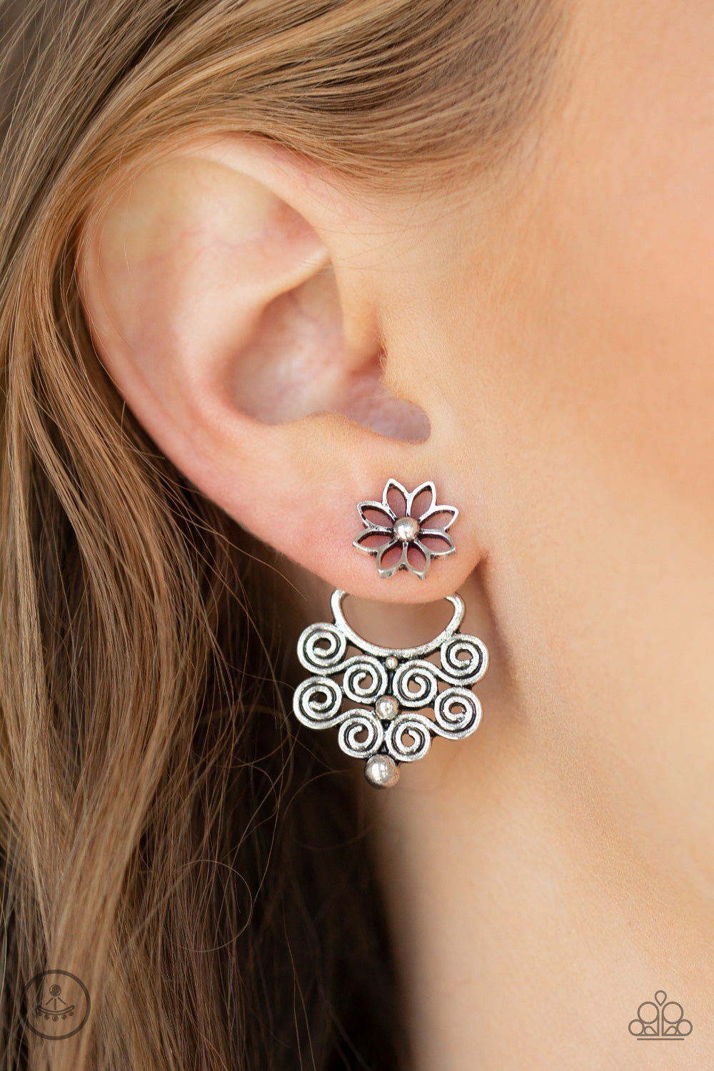 Paparazzi ♥ Garden Spindrift - Silver ♥ Post Earrings