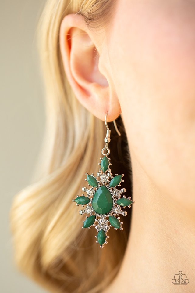 Paparazzi ♥ Glamorously Colorful - Green ♥ Earrings