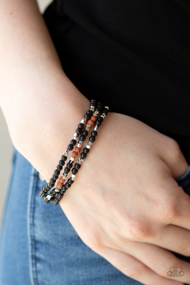 Paparazzi ♥ Santa Fe Flavor - Black ♥ Bracelet