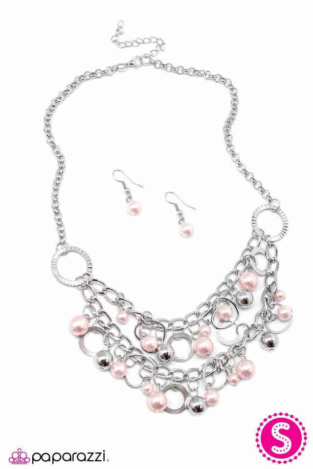 Paparazzi ♥ Silly Little Love Songs - Pink ♥ Necklace