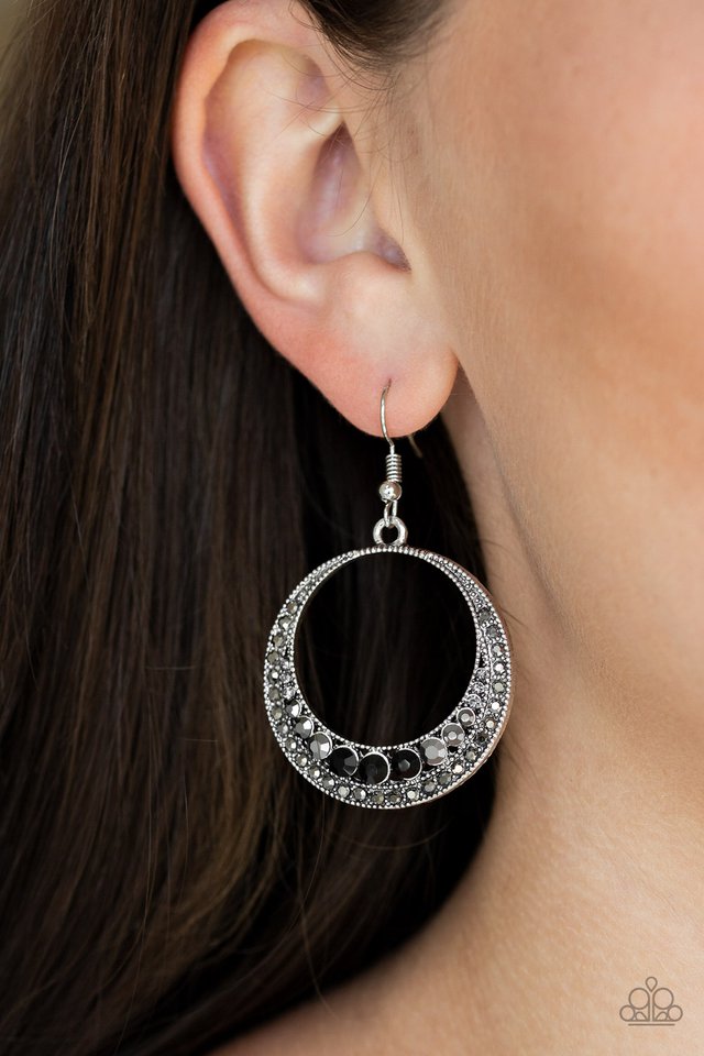 Paparazzi ♥ Demanding Dazzle - Multi ♥ Earrings