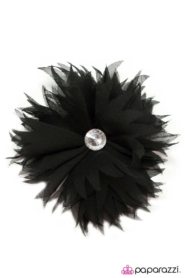 Paparazzi ♥ I Wanna Be Serrated - Black ♥ Hair Clip