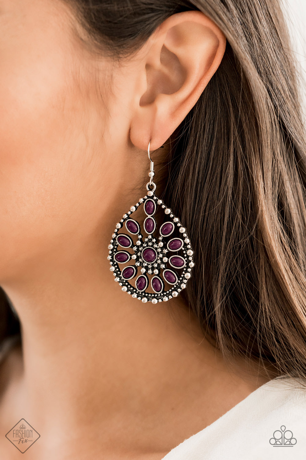 Paparazzi ♥ Free To Roam ♥ Earrings
