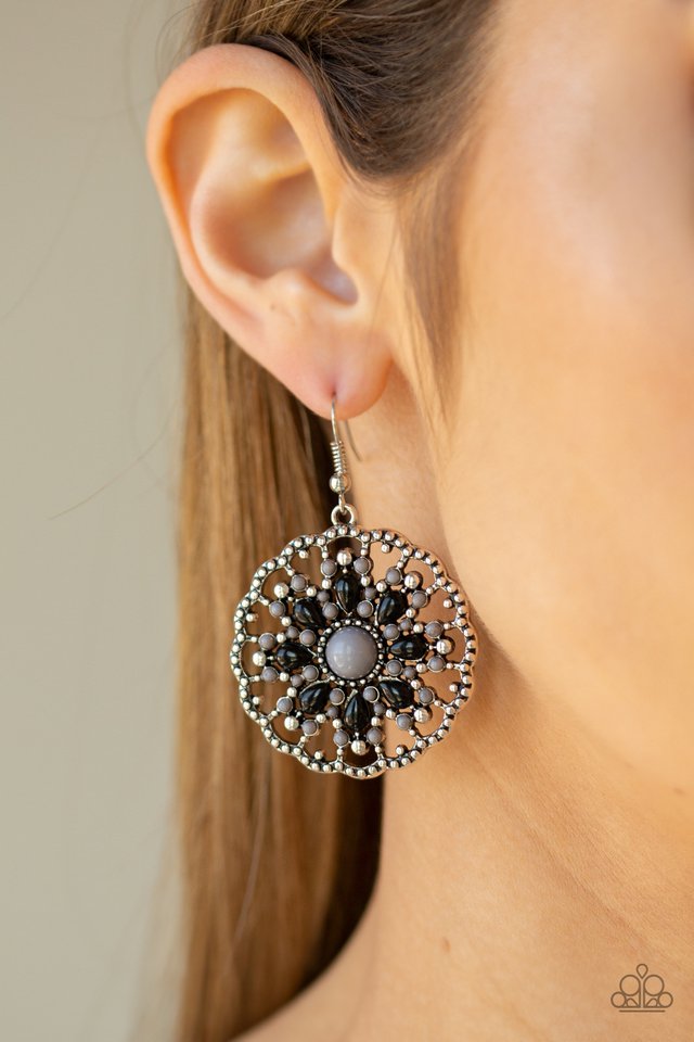 Paparazzi ♥ Mardi Gras Garden - Silver ♥ Earrings