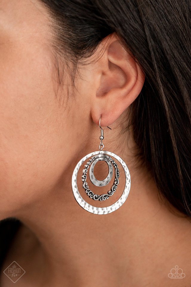 Paparazzi ♥ Out Of Control Shimmer ♥ Earrings