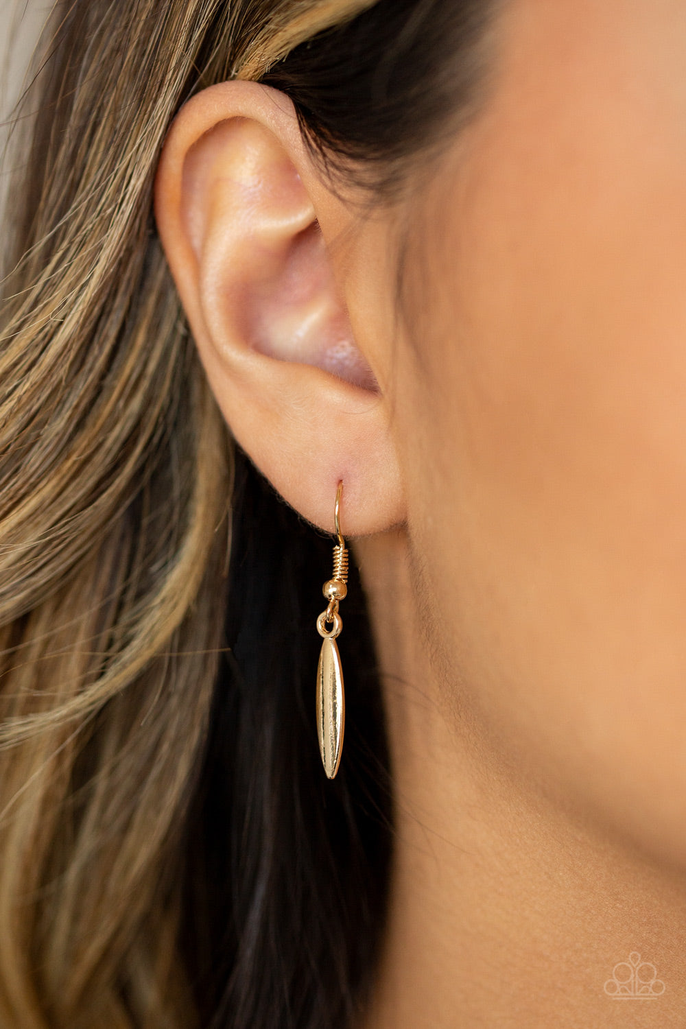 Paparazzi ♥ My Main MANE - Gold ♥ Necklace