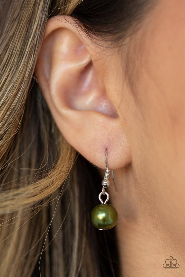 Paparazzi ♥ SoHo Sweetheart - Green ♥ Necklace