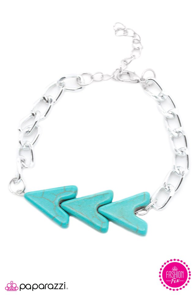 Paparazzi ♥ Follow Through - Blue ♥ Bracelet
