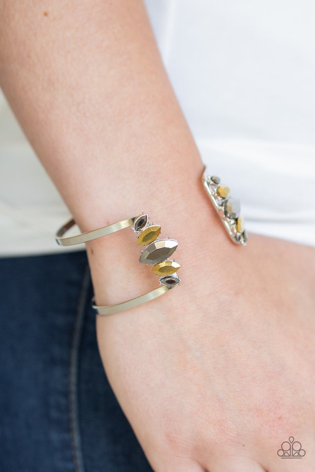 Paparazzi ♥ Glam Power - Multi ♥ Bracelet