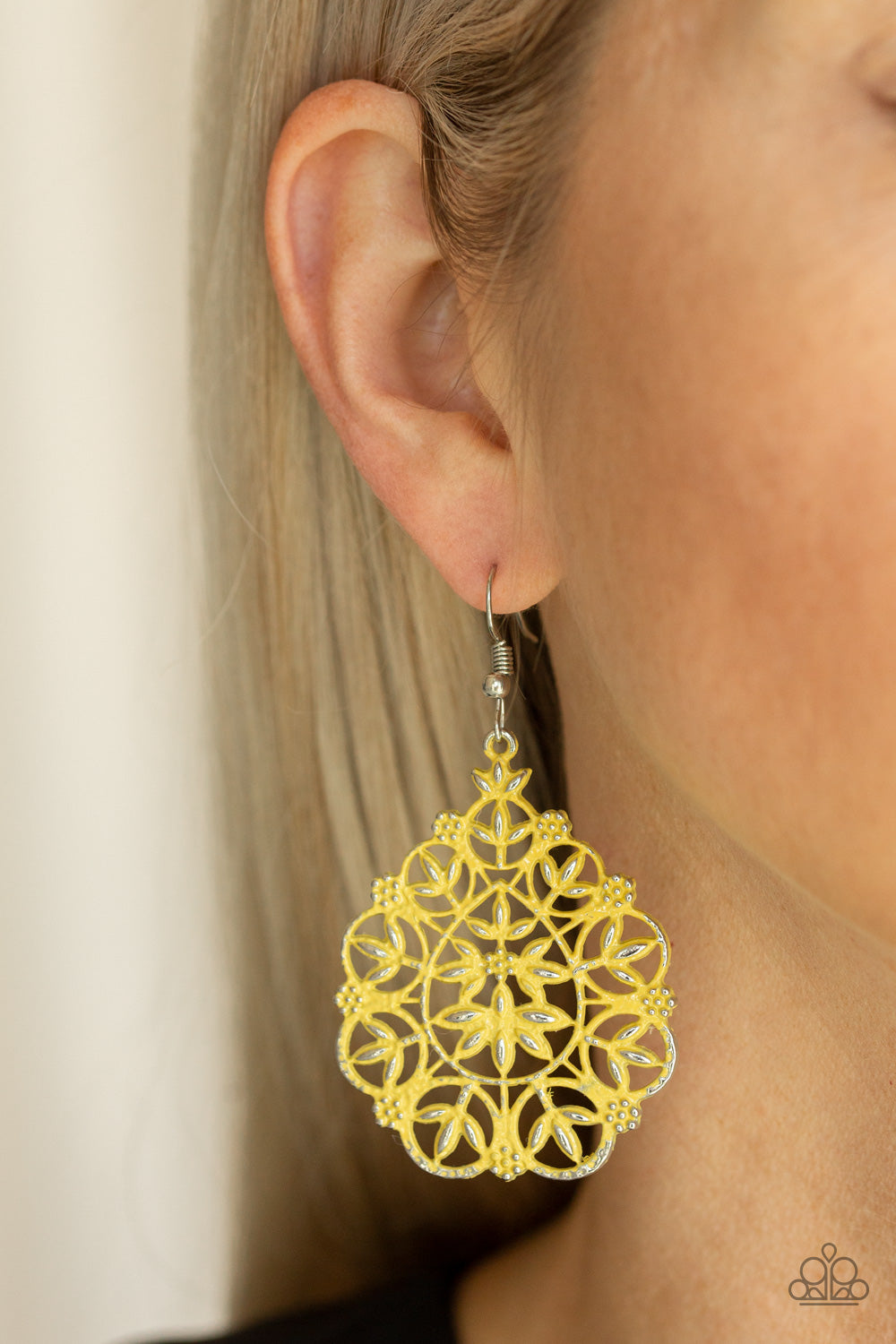 Paparazzi ♥ Garden Party Princess - Yellow ♥ Earrings
